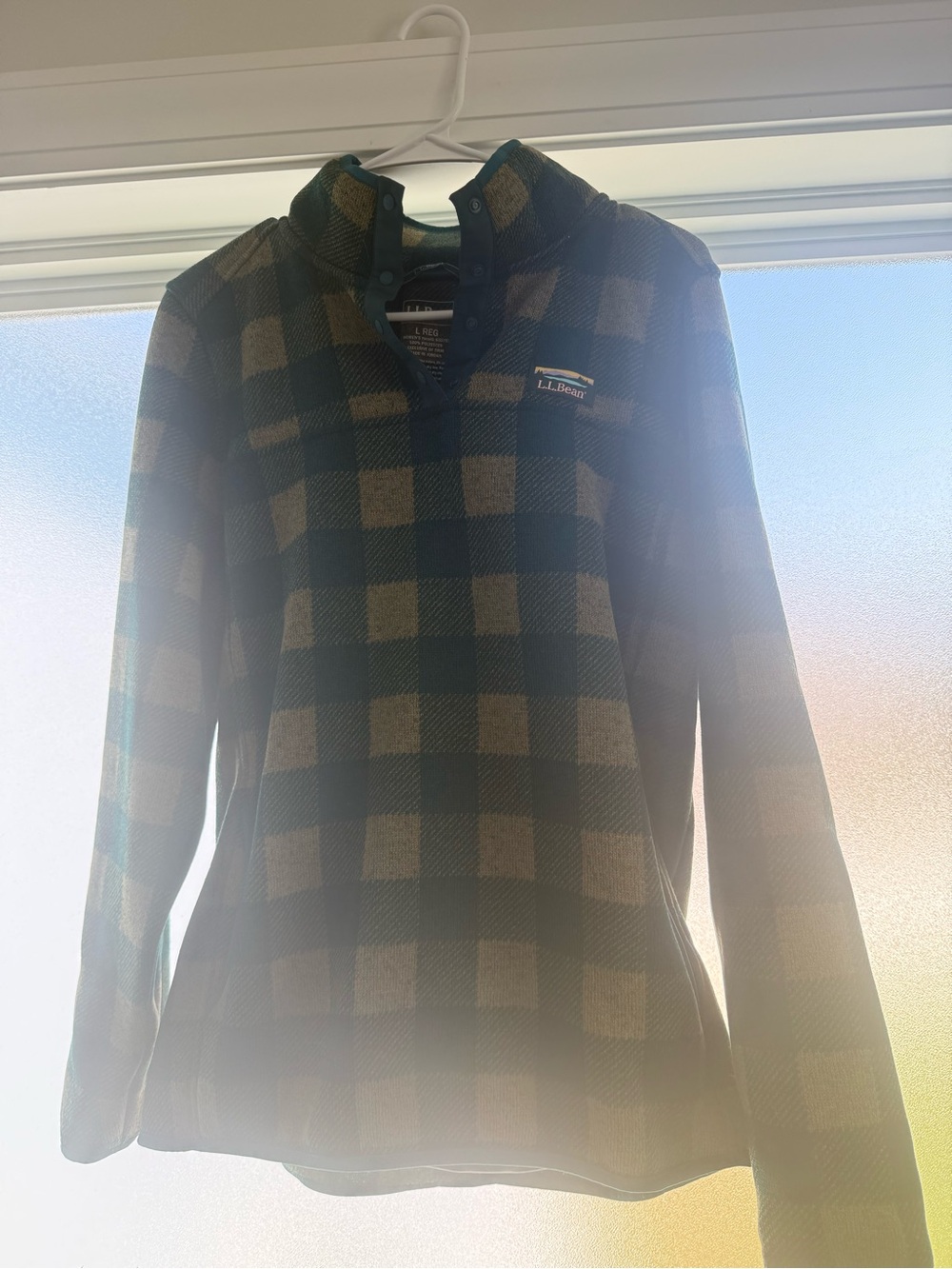 L.L. Bean Women’s Plaid Ski Pullover in Green and Tan